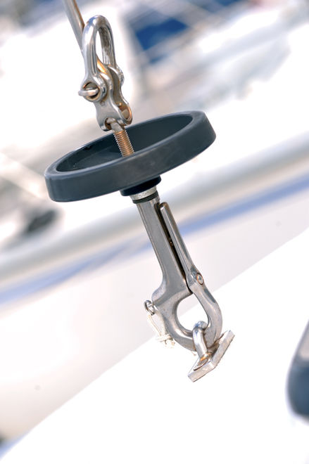 Pelican Adjuster With Wheel