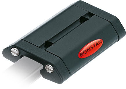 [R-RC11401] Carrello carrello trasto Ronstan Serie 14, 68mm, 2x fori di fissaggio svasati 5mm (non filettati)