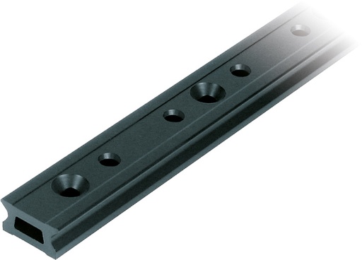 [R-RC1260-1.0] Rail Ronstan Série 26, noir, 996 mm trous de fixation M6 fraisés (CSK). Pas=100mm entraxe des trous d’arrêt=50mm